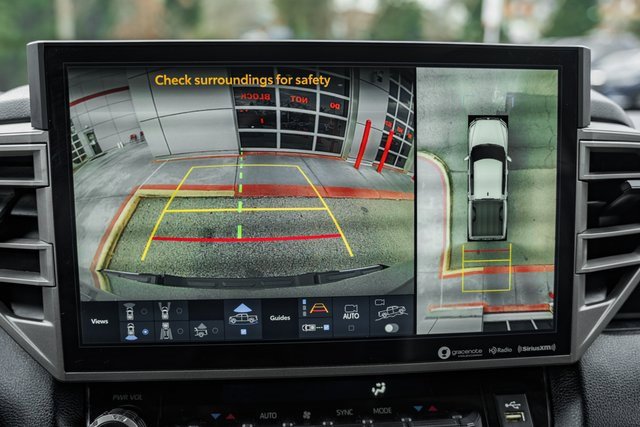 Used 2022 Toyota Tundra SR5 image 33