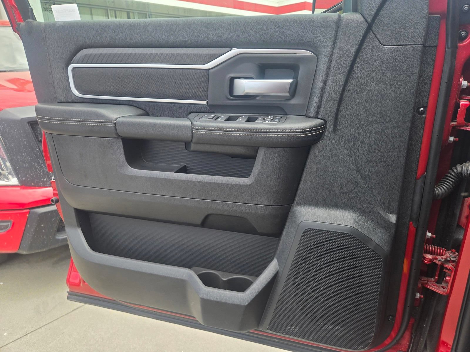 New 2026 RAM 2500 Big Horn AWD/4WD image 13