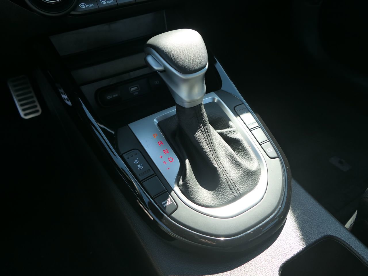 Used 2023 Kia Forte GT-Line w/ GT-Line Premium Package image 24