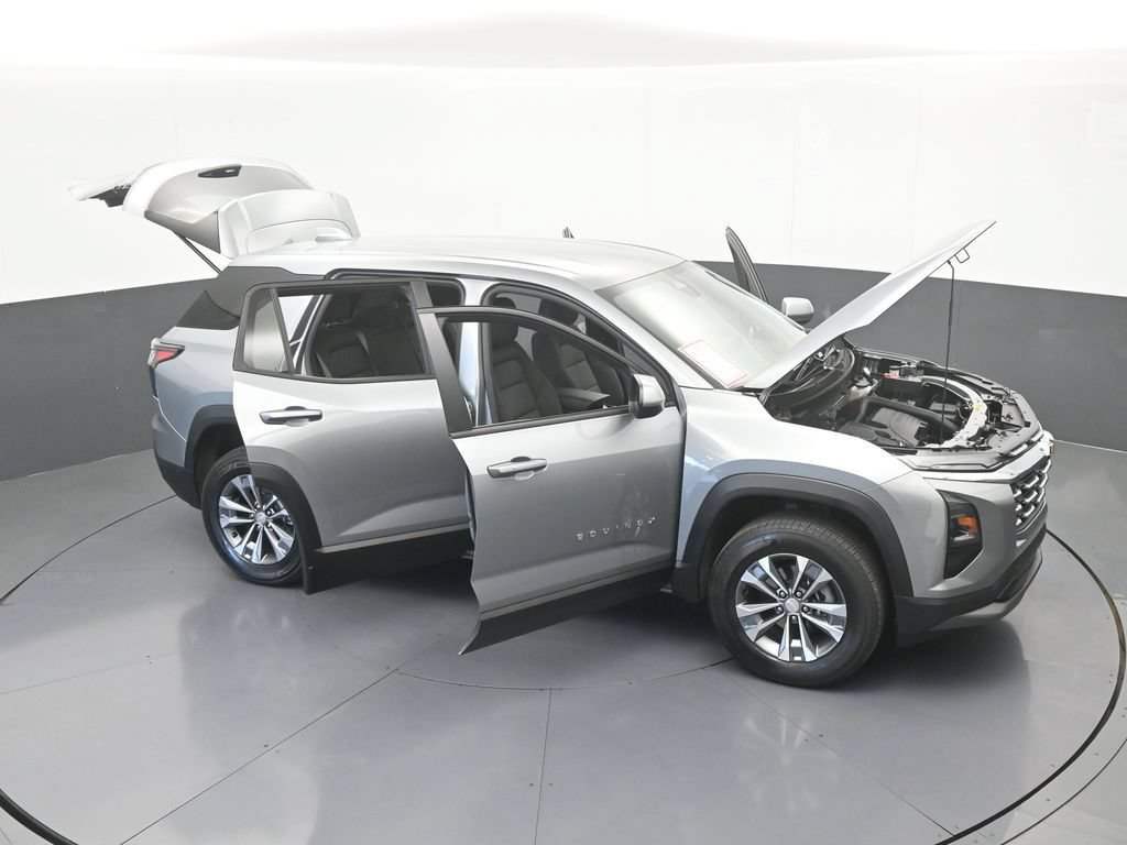 Used 2026 Chevrolet Equinox LT FWD image 66