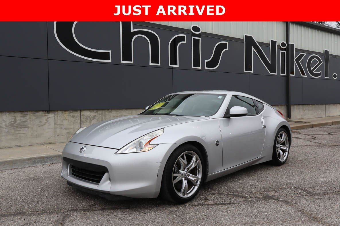 Used 2012 Nissan 370Z Touring w/ Sport Pkg image 1