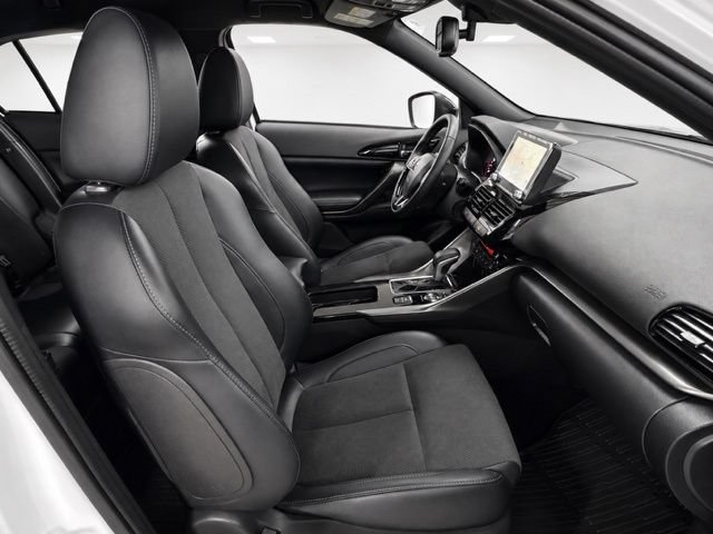 Used 2025 Mitsubishi Eclipse Cross AWD image 28