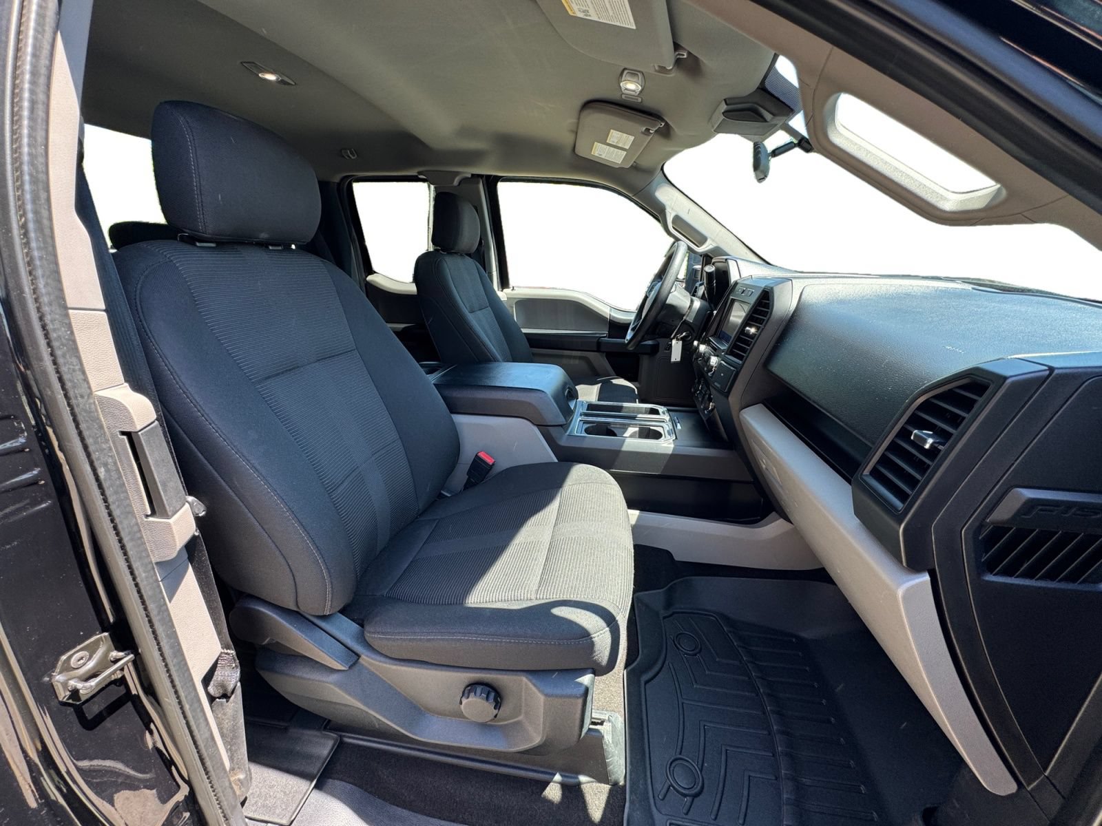 Used 2020 Ford F150 XL w/ Equipment Group 101A Mid AWD/4WD image 7