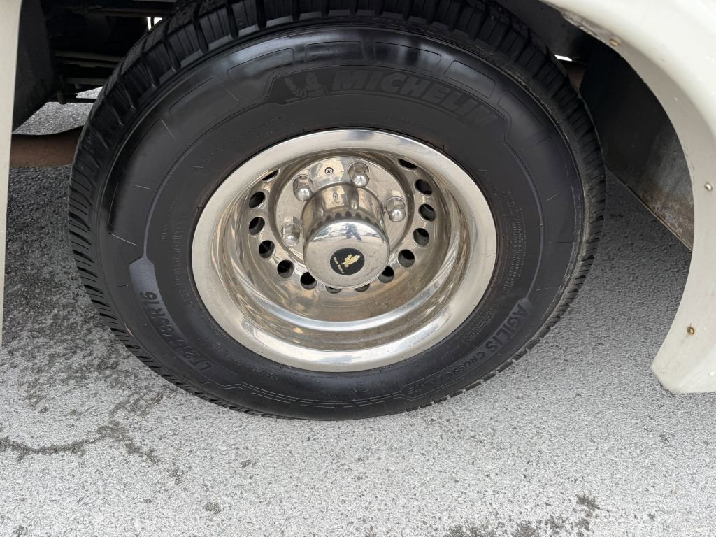 Used 2014 Mercedes-Benz Sprinter 3500 image 21