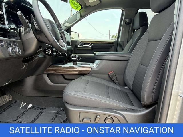 Certified 2025 Chevrolet Silverado 1500 RST AWD/4WD image 4