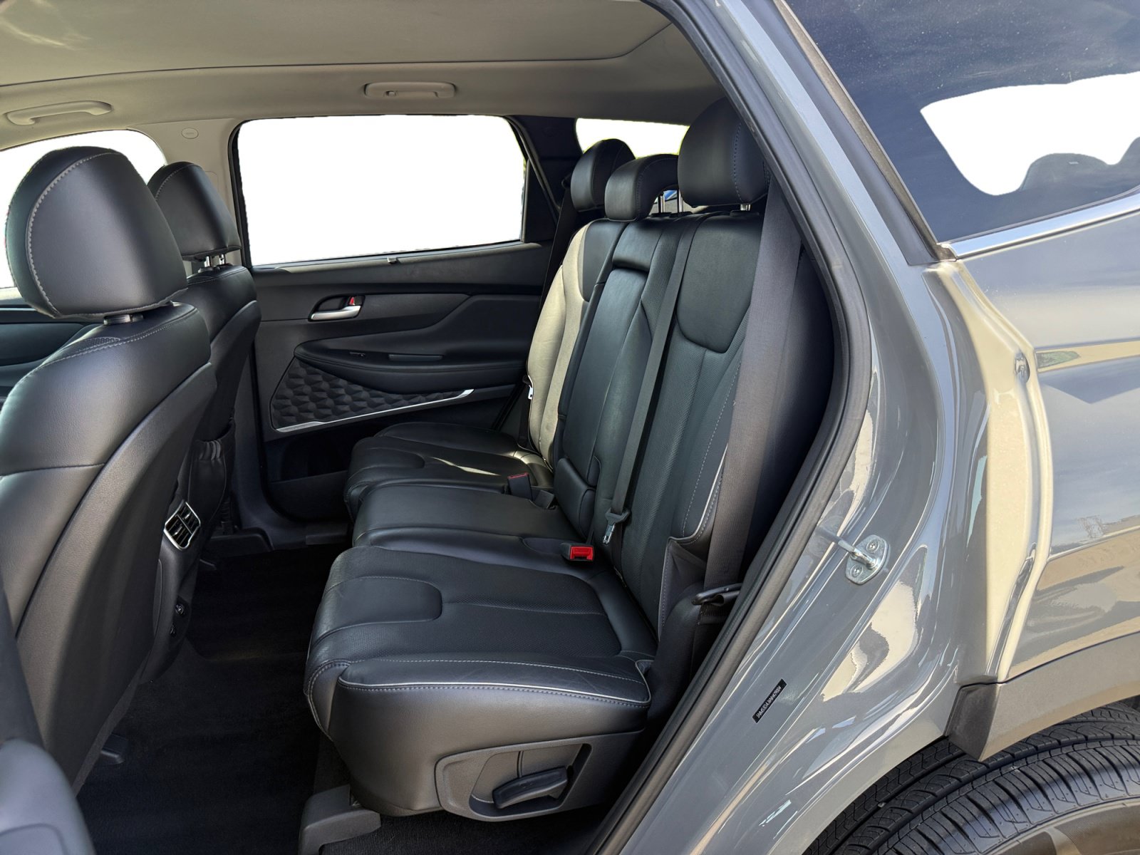 Certified 2022 Hyundai Santa Fe SEL w/ Convenience + Premium Package AWD/4WD image 16