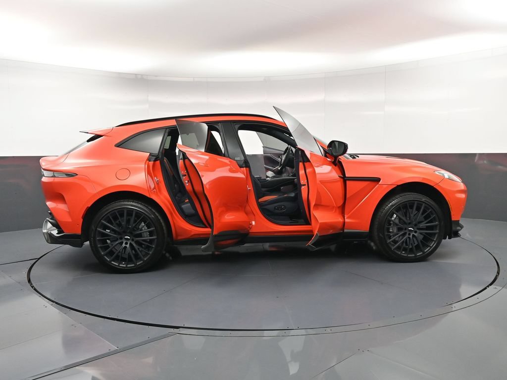 Used 2023 Aston Martin DBX 707 AWD/4WD image 38