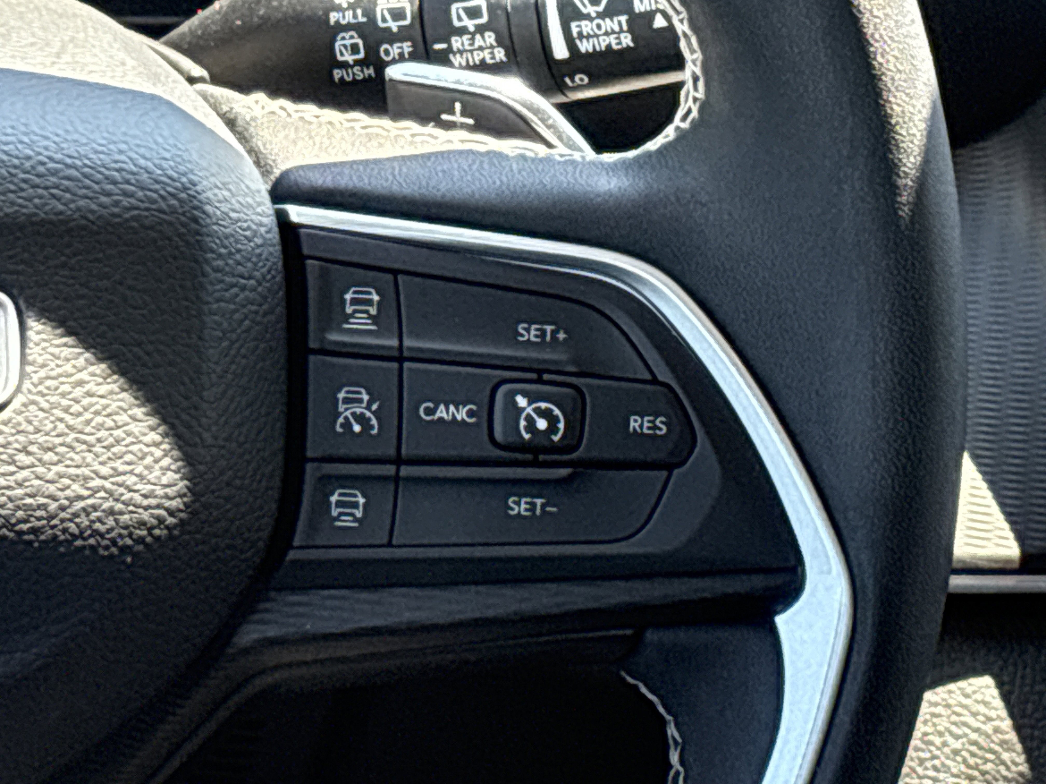 Certified 2023 Jeep Grand Cherokee Laredo RWD image 22