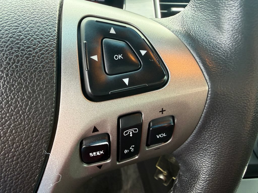 Used 2014 Ford Taurus SEL w/ Equipment Group 201A FWD image 26