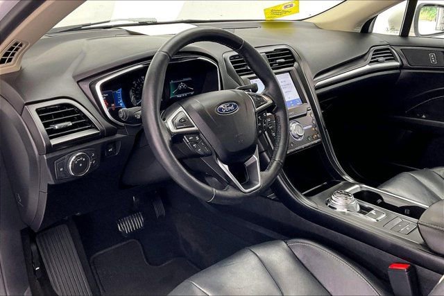 Used 2020 Ford Fusion Energi Titanium image 14