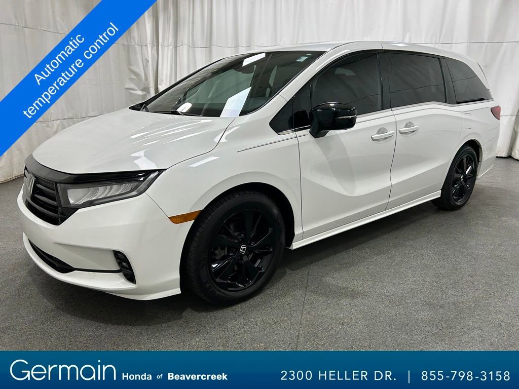 Used 2023 Honda Odyssey Sport image 4