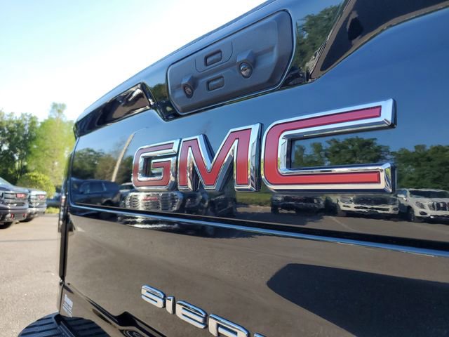Used 2024 GMC Sierra 2500 AT4 w/ AT4 Premium Plus Package image 6