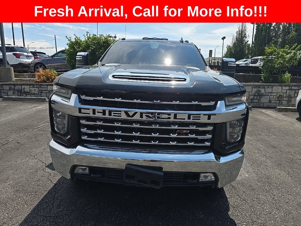 Used 2020 Chevrolet Silverado 2500 LTZ w/ LTZ Premium Package AWD/4WD image 2