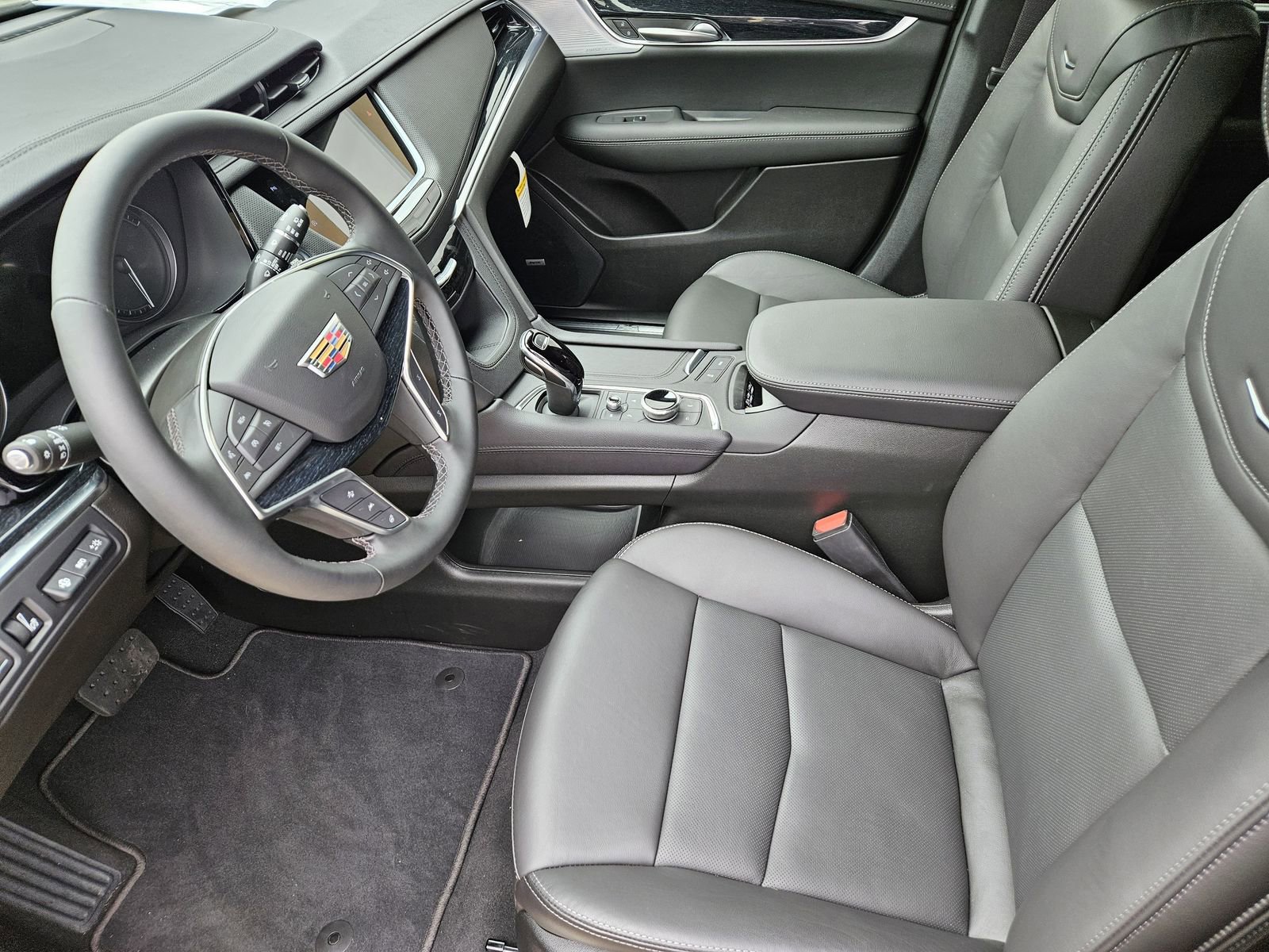 New 2026 Cadillac XT5 Premium Luxury FWD image 15