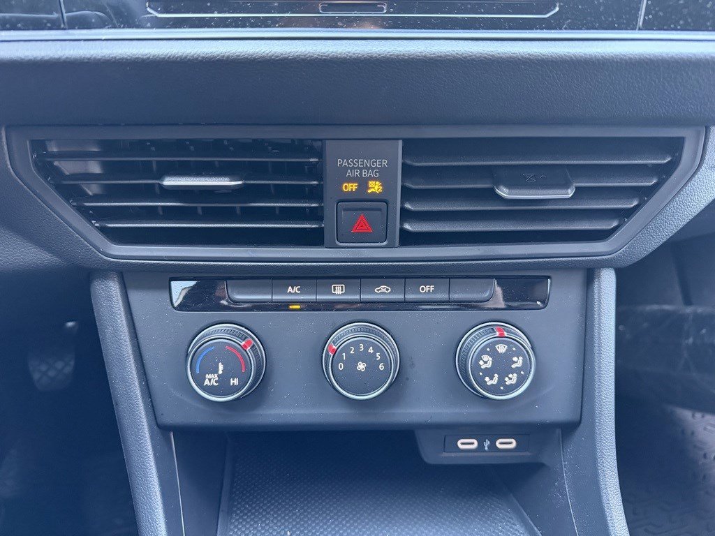 Used 2024 Volkswagen Jetta S image 15