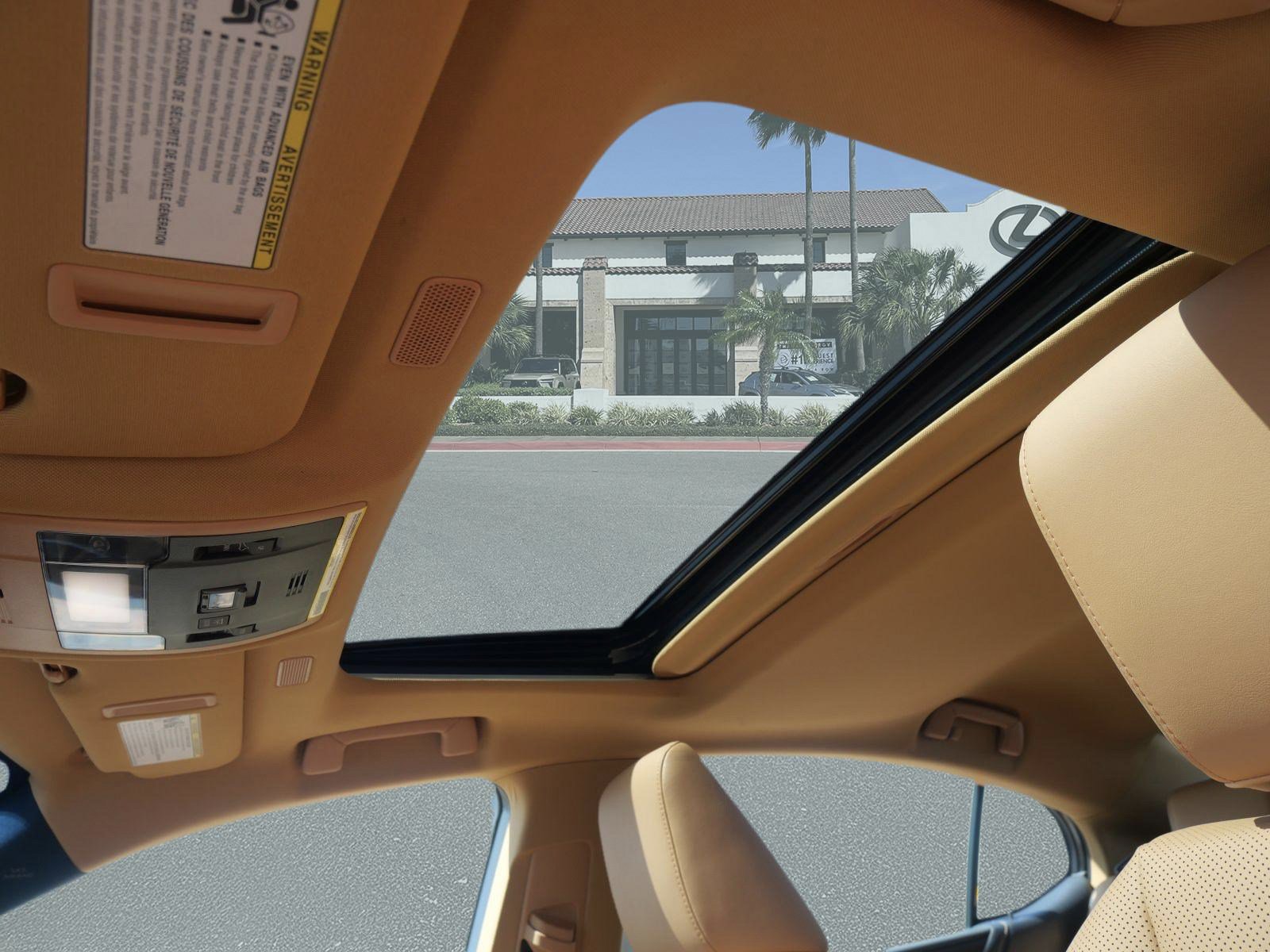 Certified 2023 Lexus ES 250 w/ Premium Package image 10