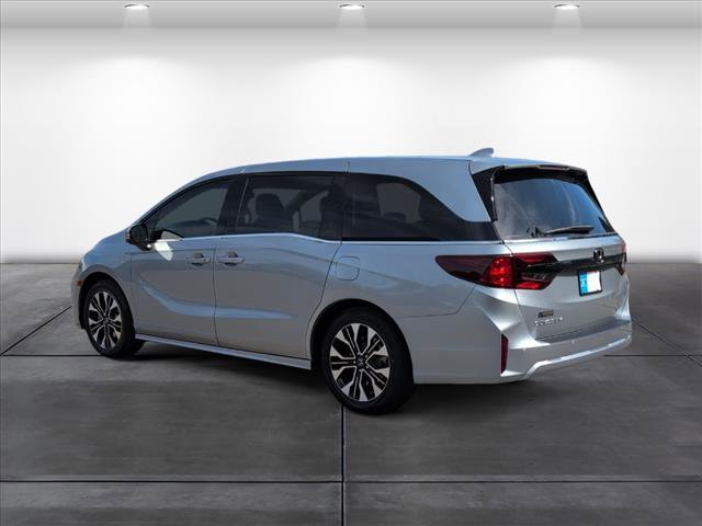 New 2026 Honda Odyssey Elite image 3