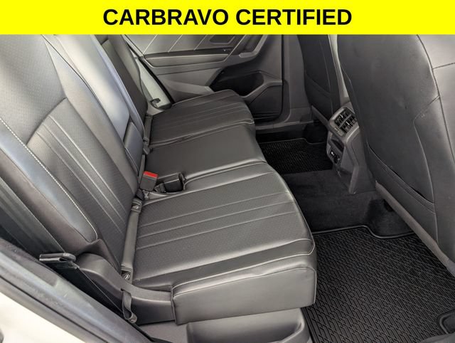 Used 2022 Volkswagen Tiguan SE AWD/4WD image 31