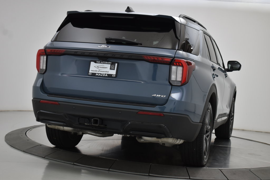Used 2025 Ford Explorer ST-Line w/ Premium Package AWD/4WD image 23