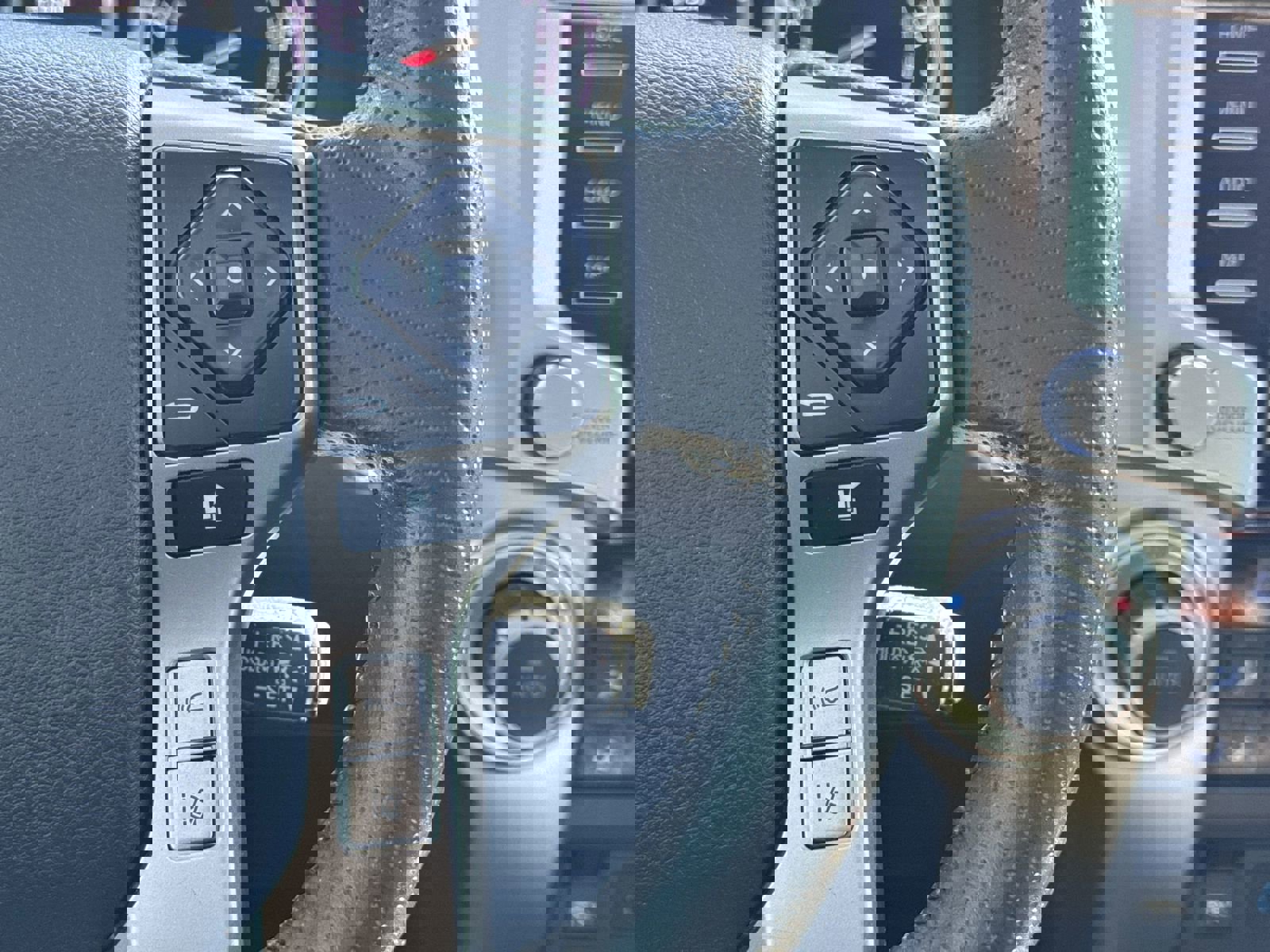 Used 2024 Toyota 4Runner Limited image 20