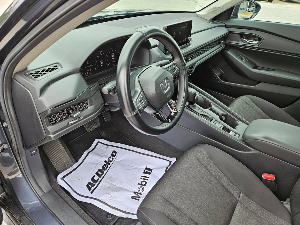 Used 2025 Honda Accord SE image 21