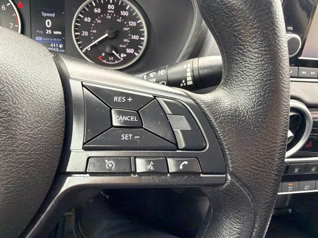 Certified 2025 Nissan Sentra S FWD image 29