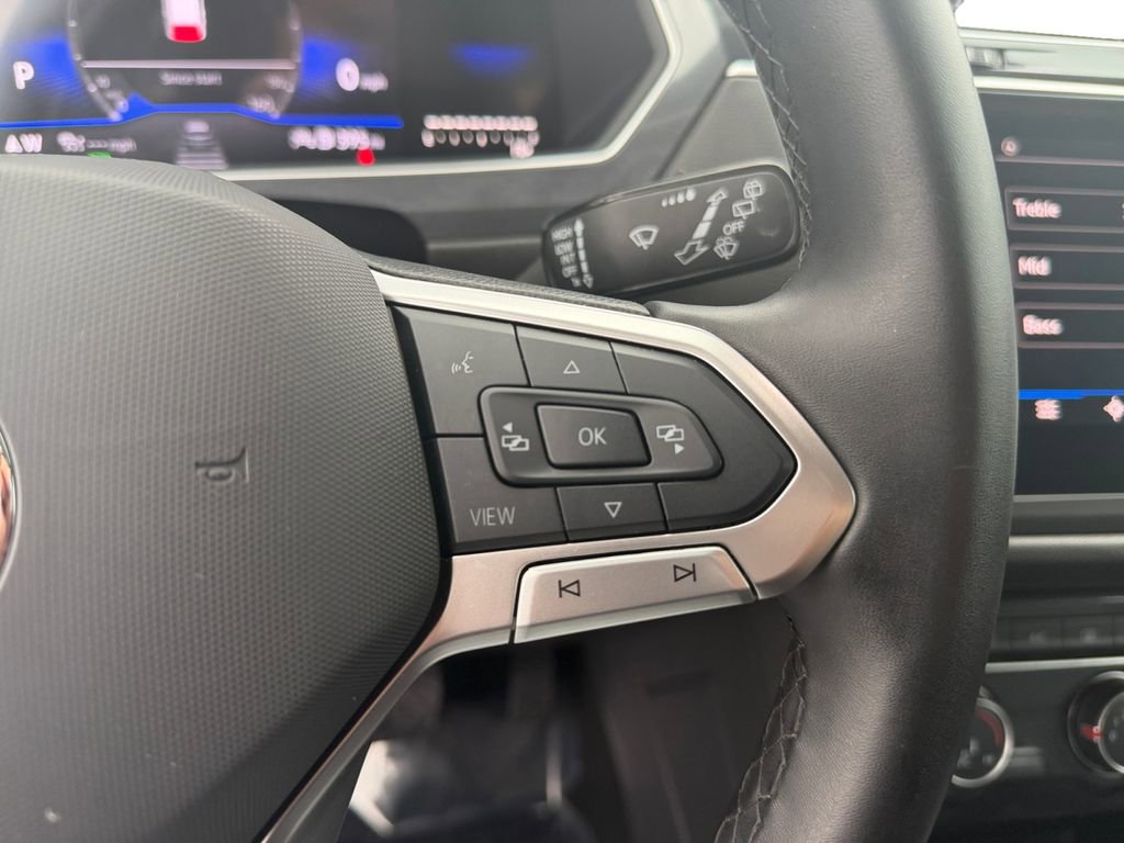 Used 2024 Volkswagen Tiguan Wolfsburg Edition image 25