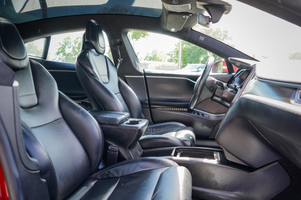 Used 2017 Tesla Model S 90D image 8