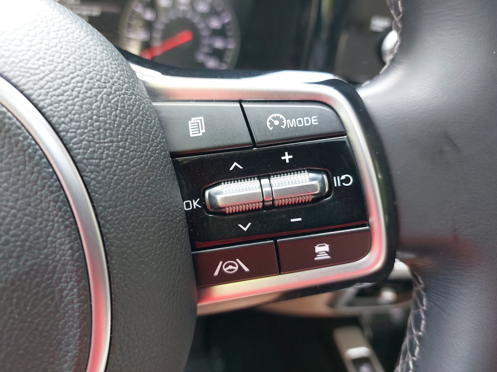 Used 2022 Kia Sorento SX AWD/4WD image 18