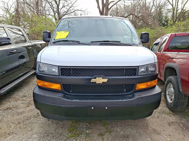 Used 2023 Chevrolet Express 2500 Extended w/ Driver Convenience Package image 2