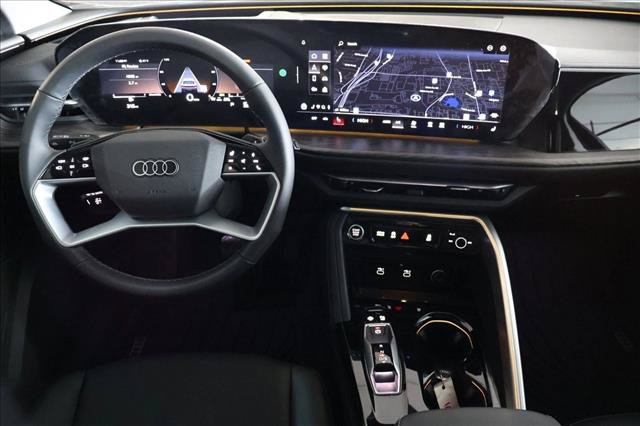 Used 2025 Audi Q5 Premium Plus w/ Premium Plus AWD/4WD image 21