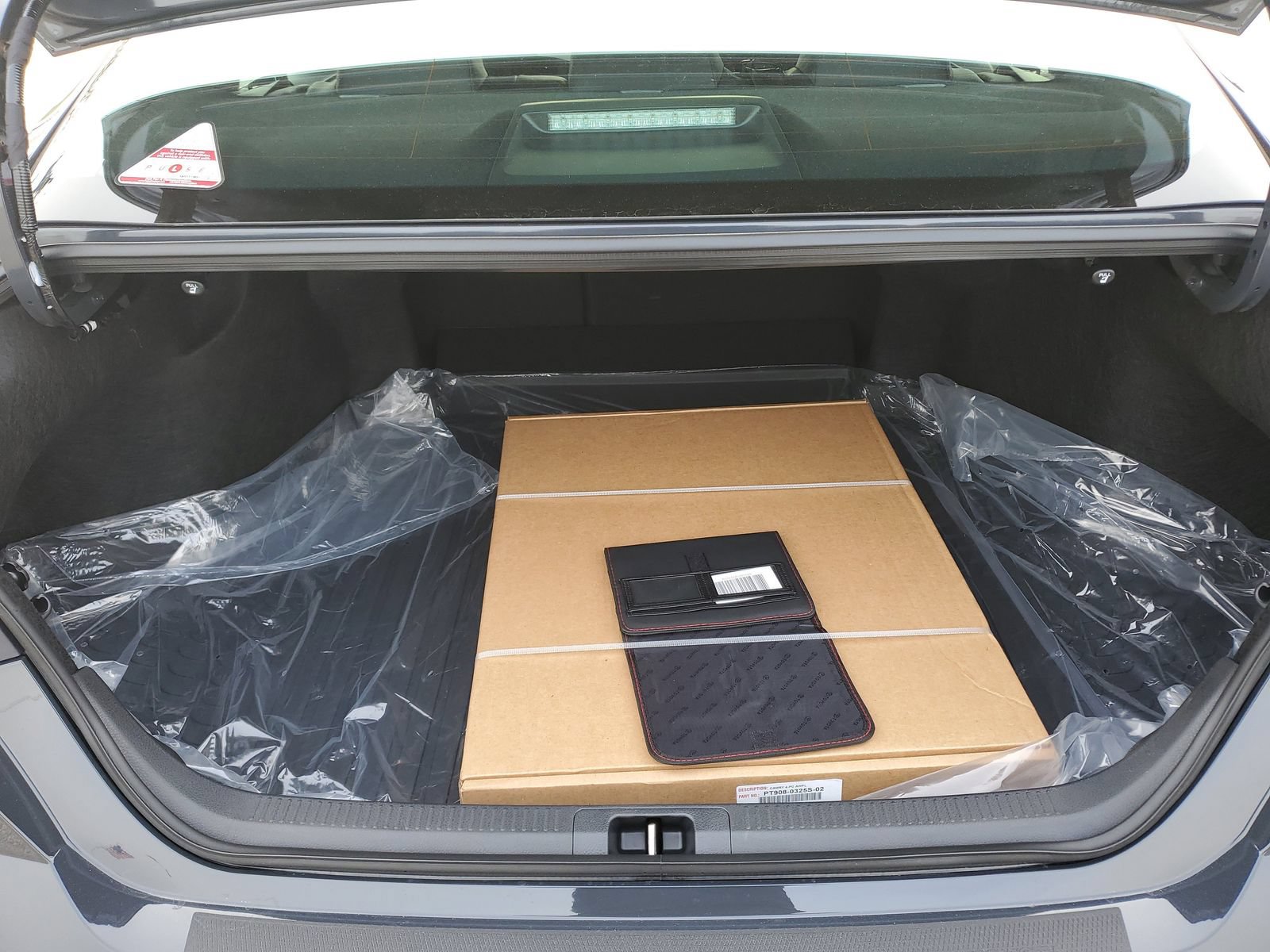 New 2026 Toyota Camry SE FWD image 9