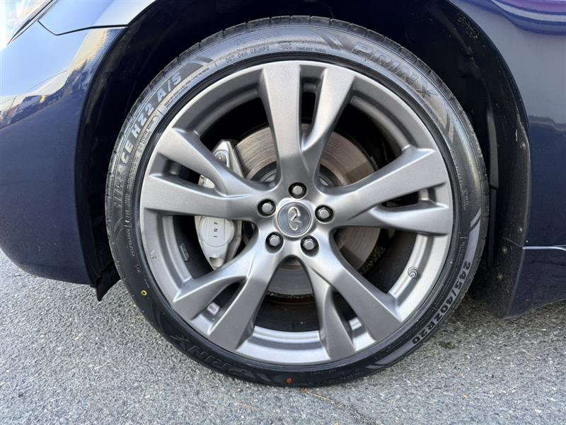Used 2015 INFINITI Q70 L 5.6 w/ V8 Deluxe Technology Package AWD/4WD image 9