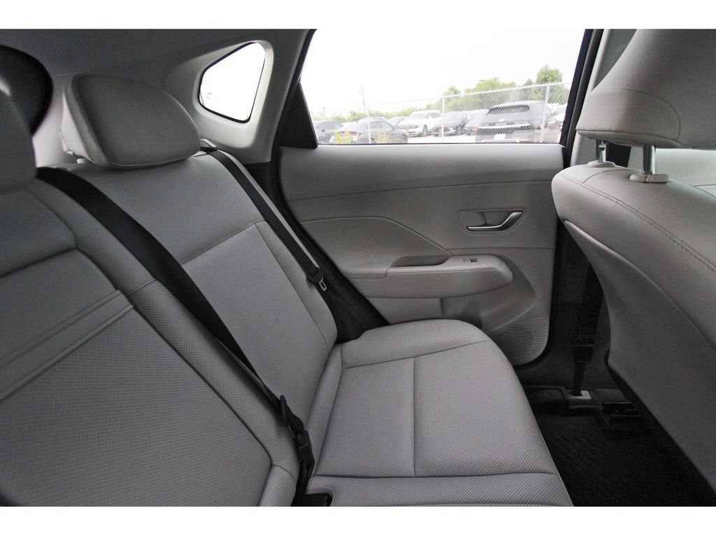 Certified 2025 Hyundai Kona Limited AWD/4WD image 13