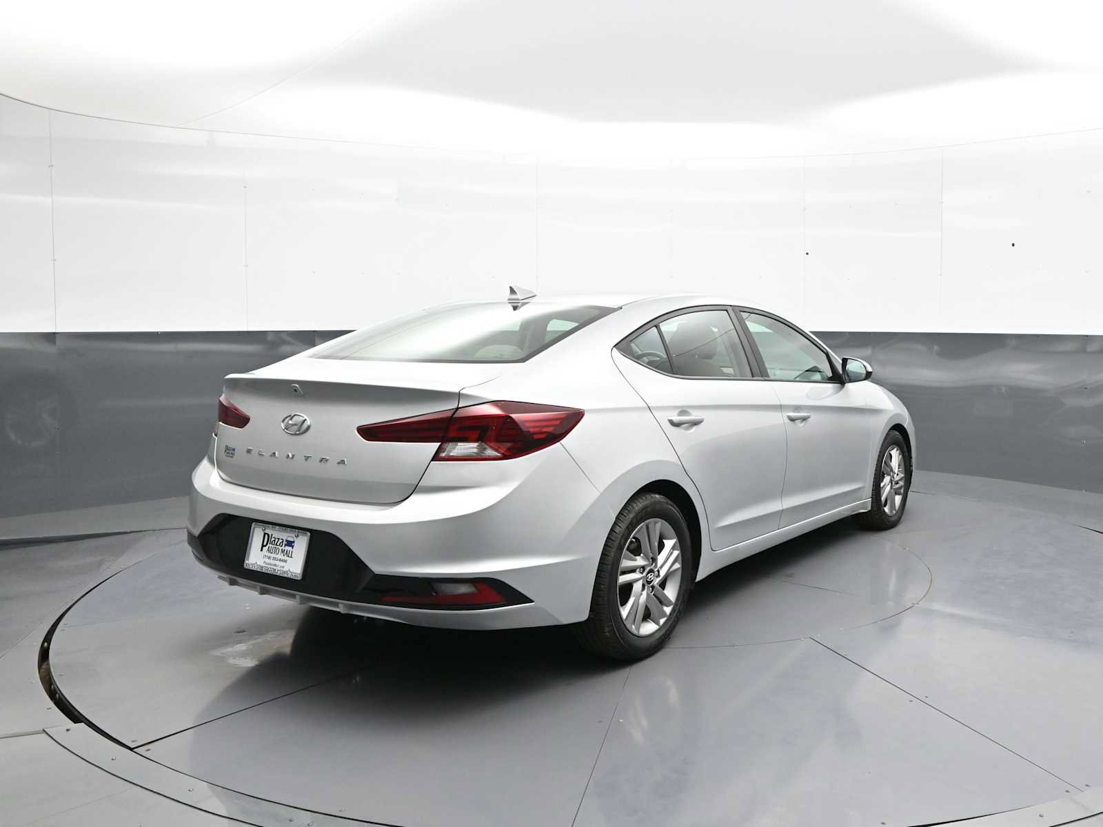 Used 2019 Hyundai Elantra Value Edition FWD image 5