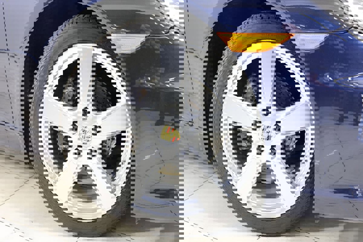 Used 2016 Porsche Boxster RWD image 12