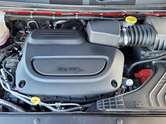 Certified 2025 Chrysler Pacifica Limited image 20