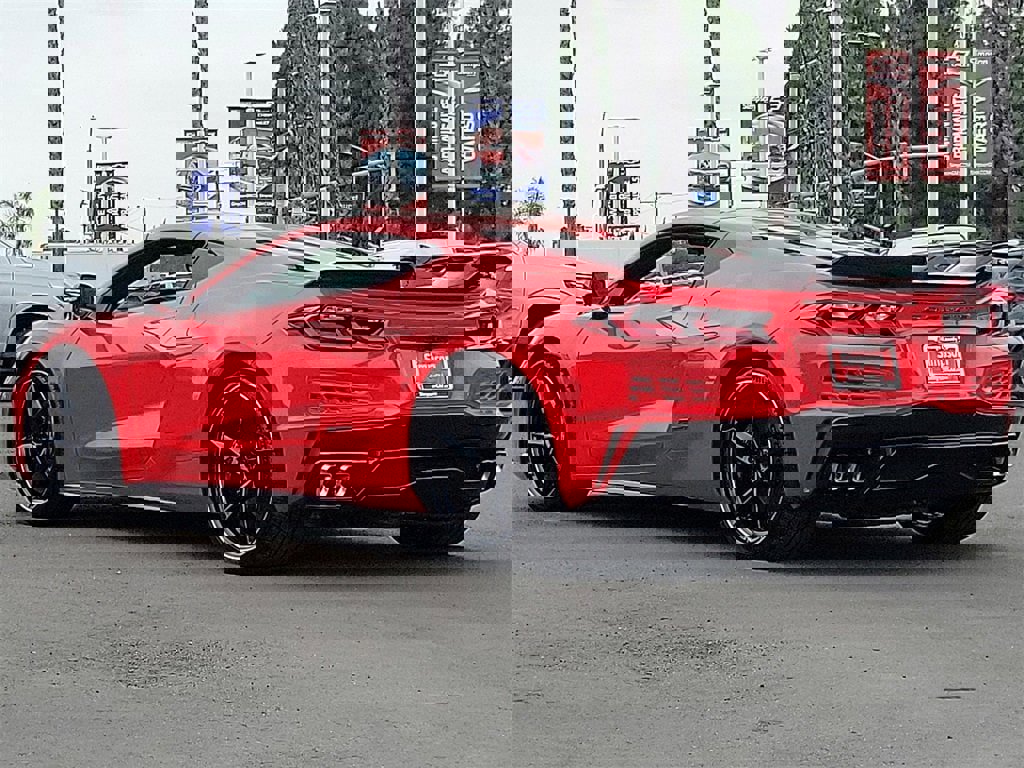 New 2025 Chevrolet Corvette E-Ray image 2