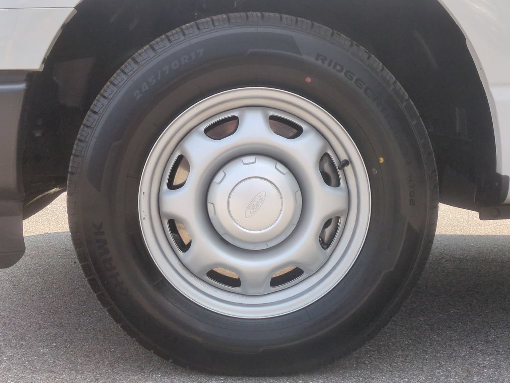 Used 2021 Ford F150 XL w/ Trailer Tow Package RWD image 17