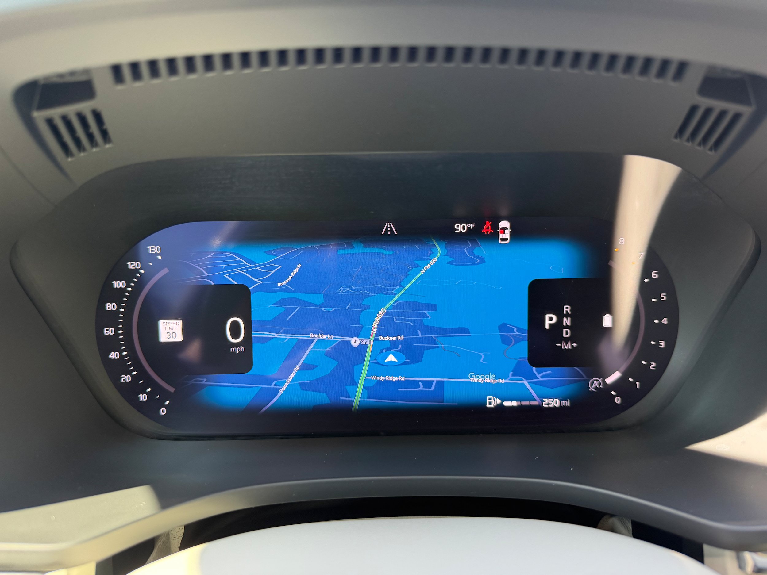 Certified 2023 Volvo XC60 B5 Plus AWD/4WD image 18