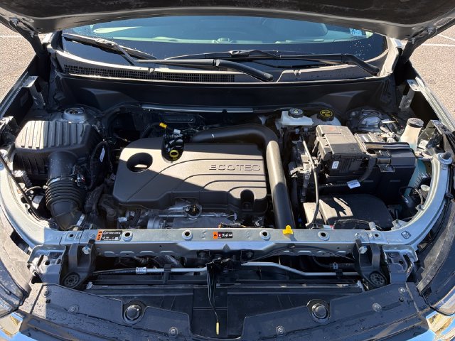 Used 2024 Chevrolet Equinox LT AWD/4WD image 10