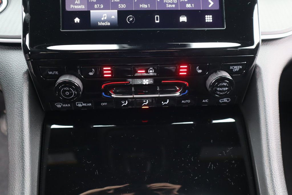 New 2025 Jeep Grand Cherokee L Altitude image 7