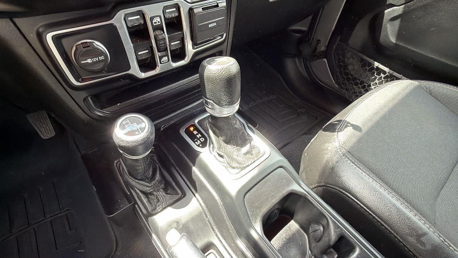 Used 2020 Jeep Wrangler Unlimited Sport AWD/4WD image 27