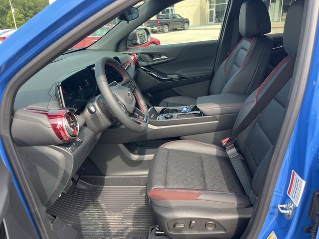 New 2026 Chevrolet Equinox RS w/ LPO, Floor Liner Package image 16