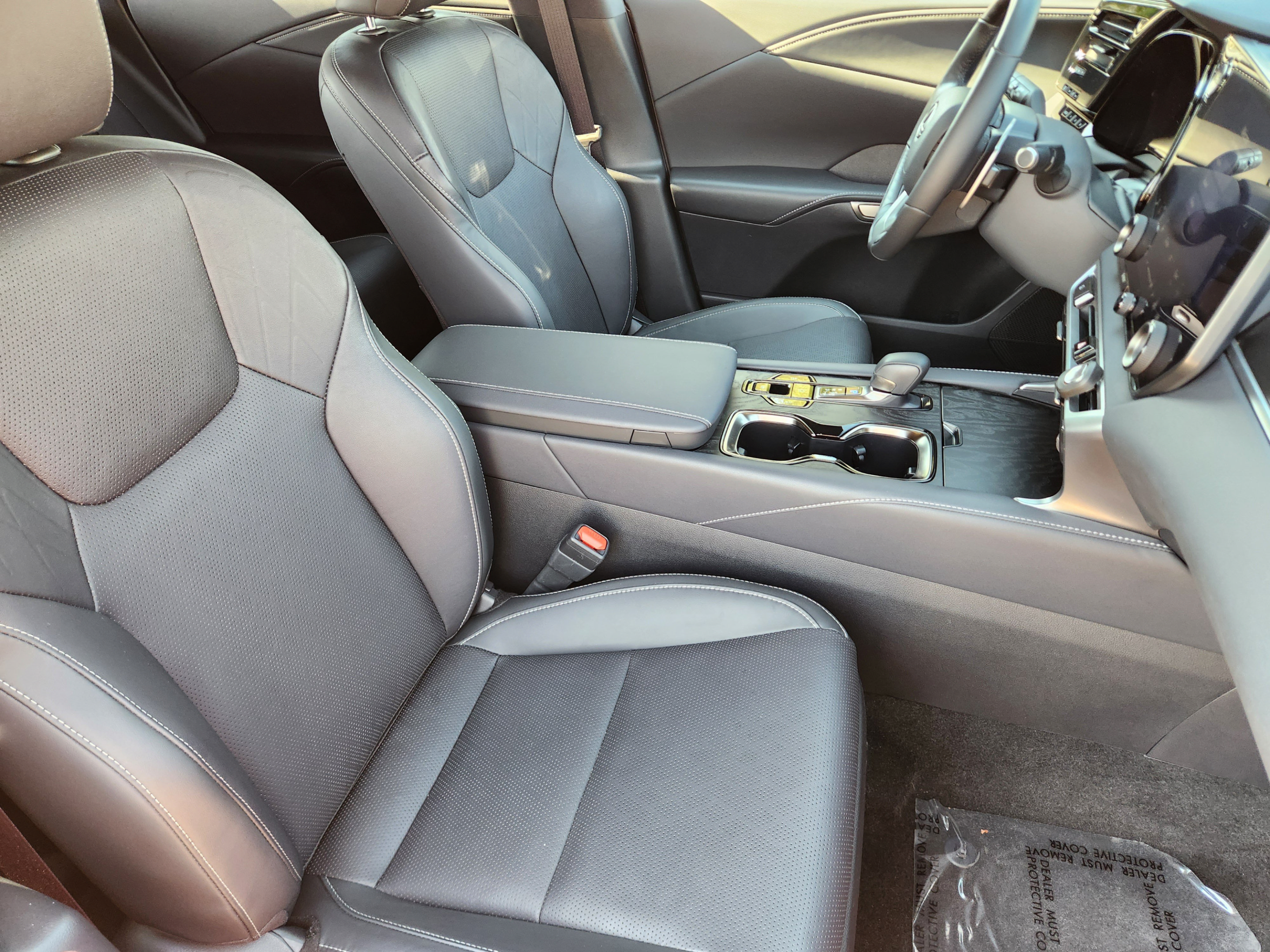 Used 2024 Lexus RX 350 Premium Plus w/ Accessory Package (Z1) FWD image 6