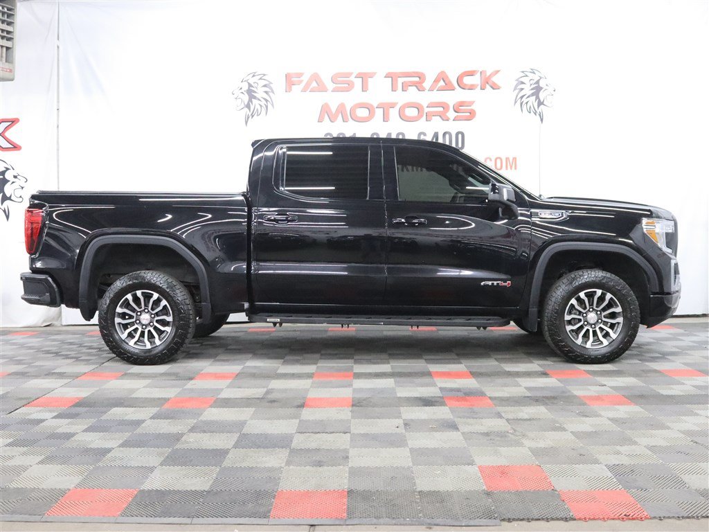 Used 2021 GMC Sierra 1500 AT4 w/ AT4 Value Package AWD/4WD image 4