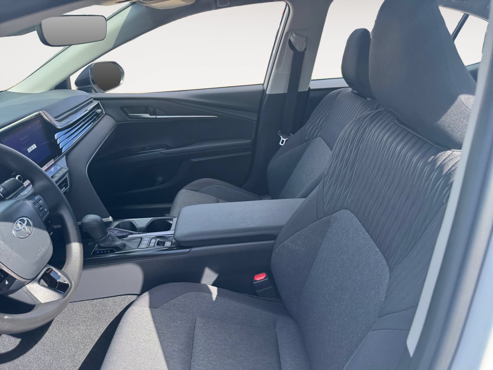 New 2026 Toyota Camry LE w/ Convenience Package FWD image 9