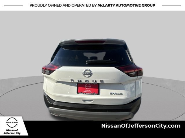 Used 2023 Nissan Rogue SV AWD/4WD image 4