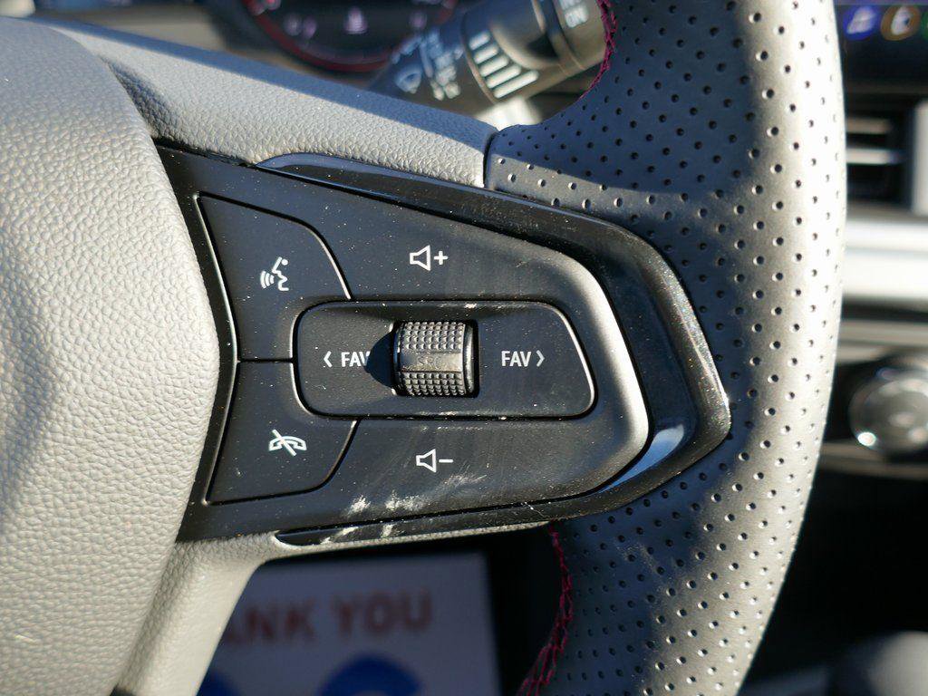 New 2026 Chevrolet Trax RS w/ Sunroof Package image 14