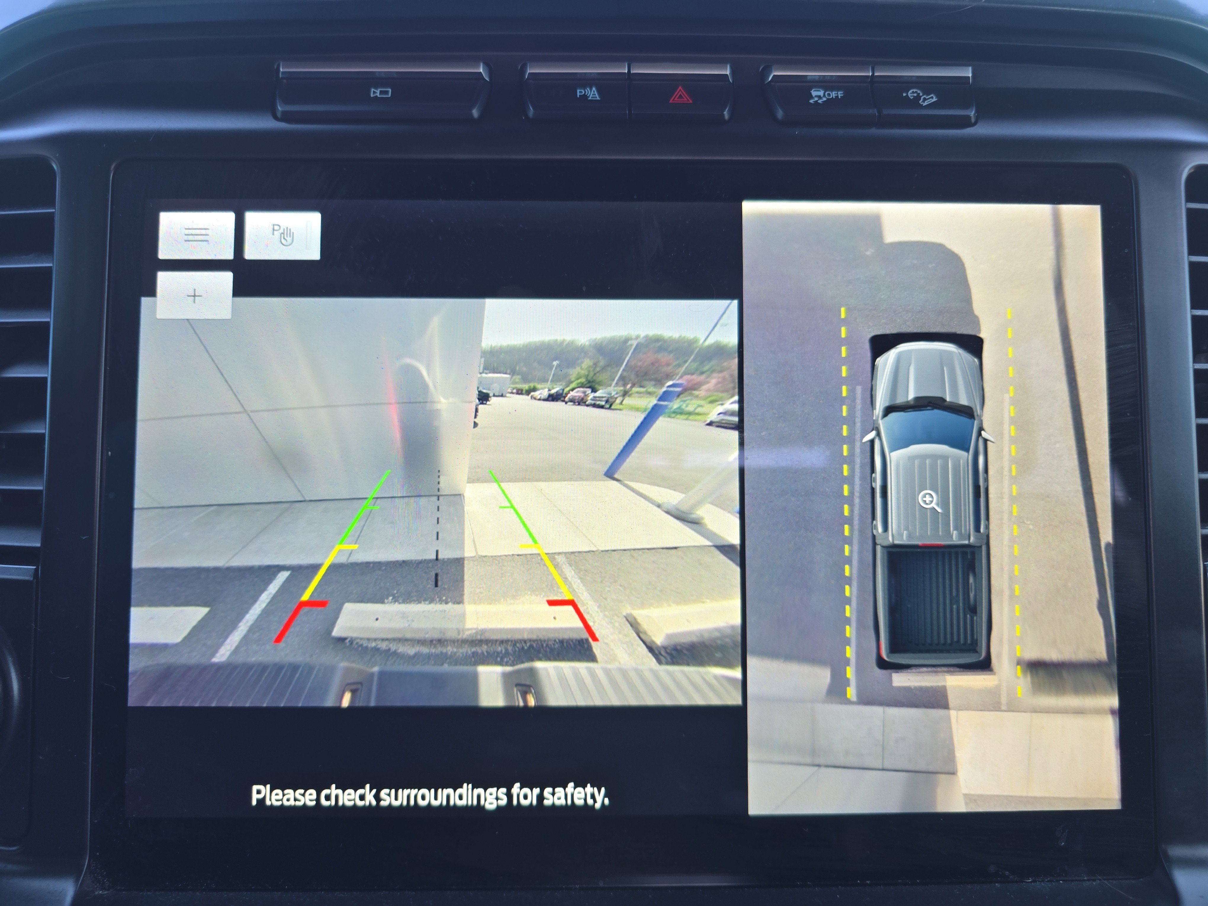 Used 2023 Ford F150 Lariat w/ Equipment Group 502A High AWD/4WD image 30